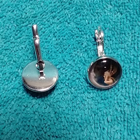 Silvertone moon fairy wire lever earrings - Picture 4 of 4